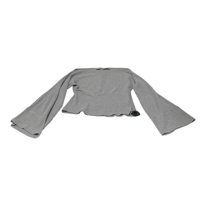 Top Long Sleeve By Listicle In Grey, Size: M