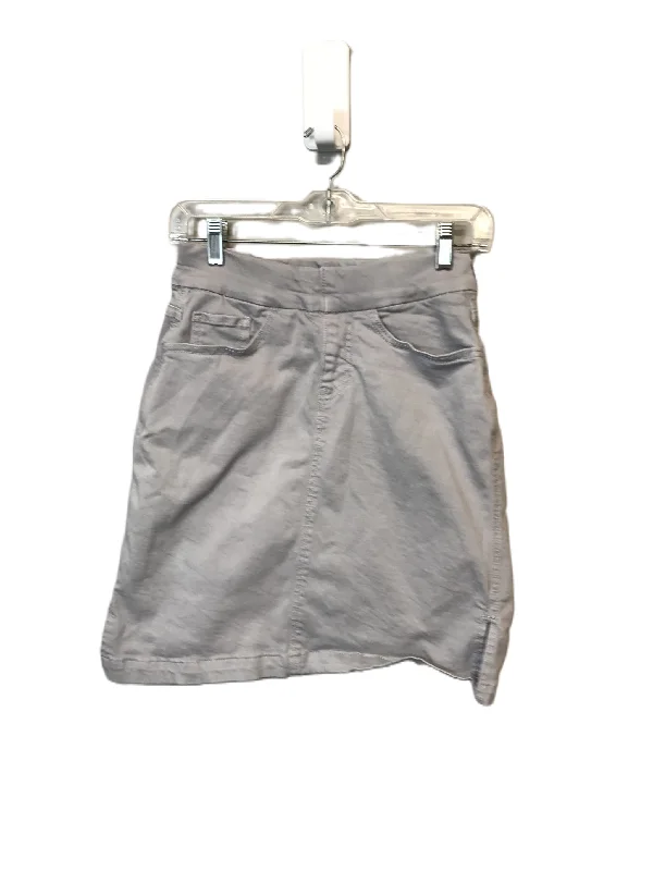 Skort By Jag  Size: 0