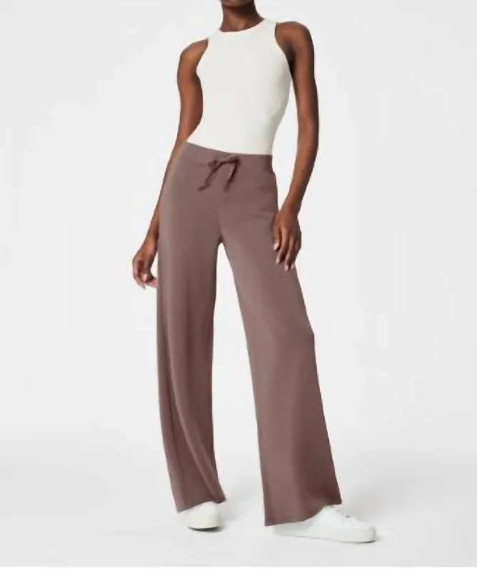 Airessentials Wide Leg Pant In Smoke