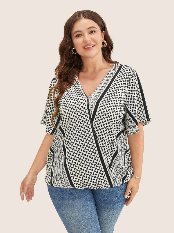 Geometric Contrast Ruffle Sleeve Wrap Blouse