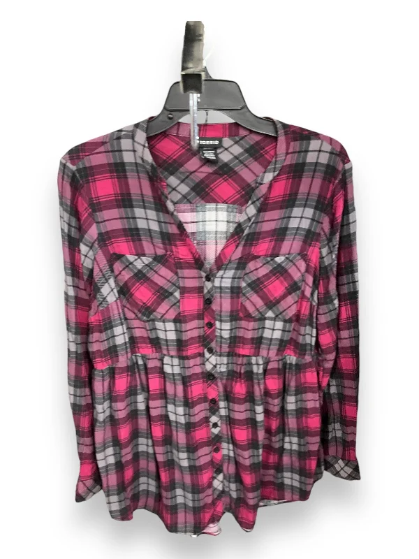 Blouse Long Sleeve By Torrid In Plaid Pattern, Size: M