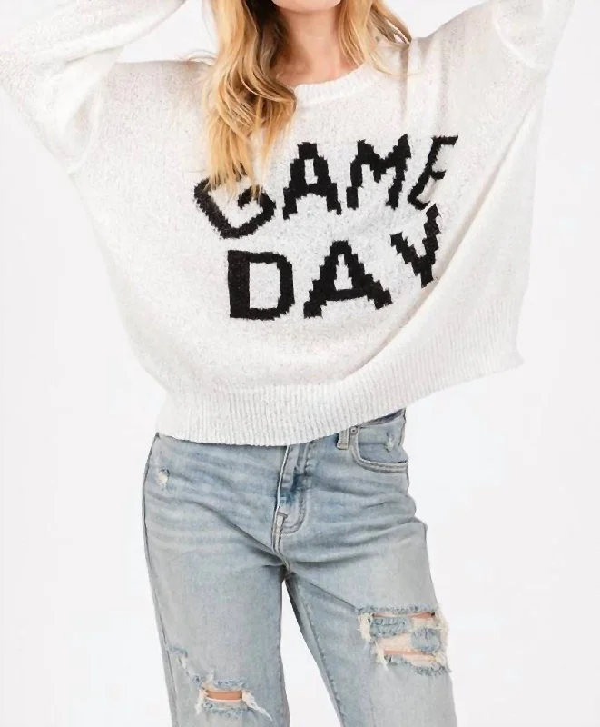 Game Day Sweater In Black/white